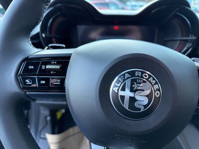 Alfa Romeo Junior Vorführwagen