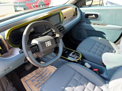 Fiat Grande Panda Tageszulassung