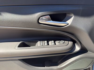 Alfa Romeo Junior Vorführwagen