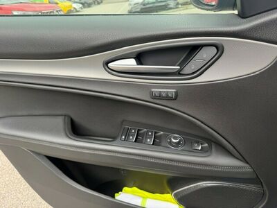 Alfa Romeo Stelvio Gebrauchtwagen Alfa Romeo Stelvio Gebrauchtwagen