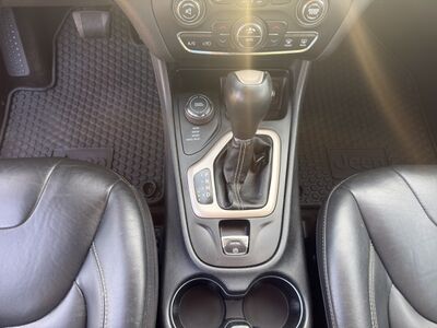 Jeep Cherokee Gebrauchtwagen Jeep Cherokee Gebrauchtwagen
