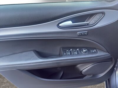 Alfa Romeo Stelvio Gebrauchtwagen Alfa Romeo Stelvio Gebrauchtwagen