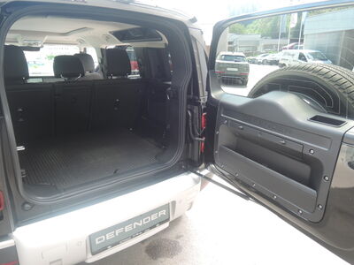 Land Rover Defender Jahreswagen Land Rover Defender Jahreswagen