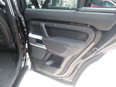 Land Rover Defender Jahreswagen Land Rover Defender Jahreswagen