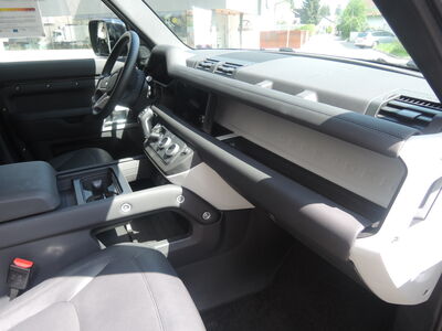 Land Rover Defender Jahreswagen Land Rover Defender Jahreswagen