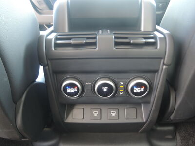 Land Rover Defender Jahreswagen Land Rover Defender Jahreswagen