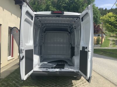 Peugeot Boxer Tageszulassung