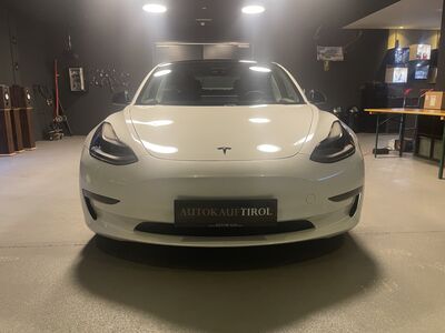 Tesla Model 3 Gebrauchtwagen