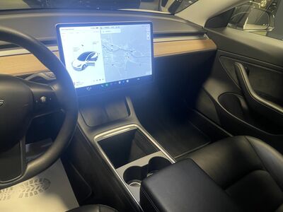 Tesla Model 3 Gebrauchtwagen