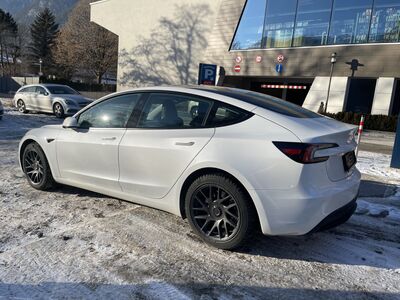 Tesla Model 3 Gebrauchtwagen