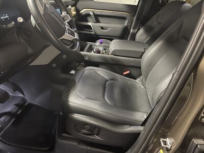 Land Rover Defender Gebrauchtwagen