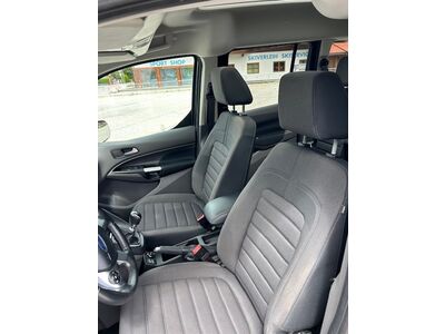 Ford Tourneo Connect Gebrauchtwagen