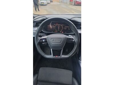 Audi e-tron Gebrauchtwagen