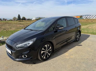 Ford S-MAX Gebrauchtwagen