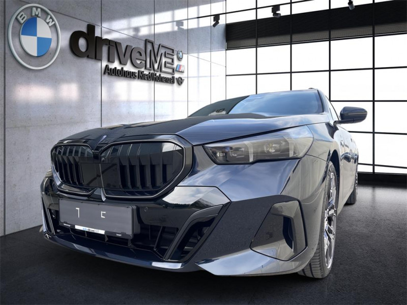 BMW 530e xDrive Touring G61