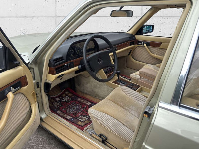 Mercedes-Benz 380 SE Gebrauchtwagen Mercedes-Benz 380 SE Gebrauchtwagen