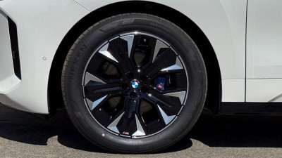 BMW iX Vorführwagen
