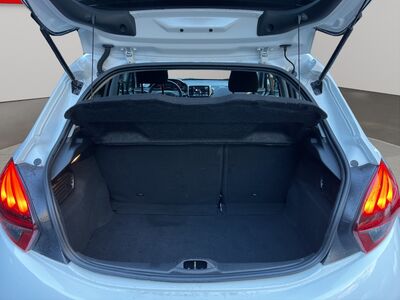 Peugeot 208 Gebrauchtwagen
