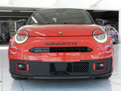 Abarth 600e Neuwagen Abarth 600e Neuwagen