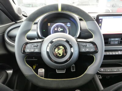 Abarth 600e Neuwagen Abarth 600e Neuwagen