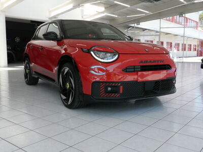 Abarth 600e Neuwagen Abarth 600e Neuwagen