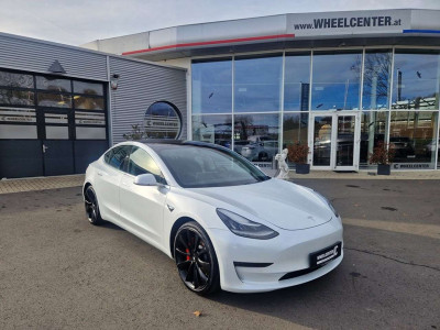 Tesla Model 3 Gebrauchtwagen