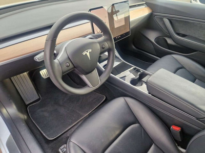 Tesla Model 3 Gebrauchtwagen