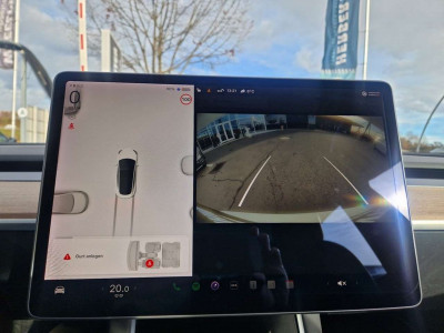 Tesla Model 3 Gebrauchtwagen