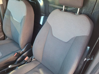 Ford Transit Courier Gebrauchtwagen