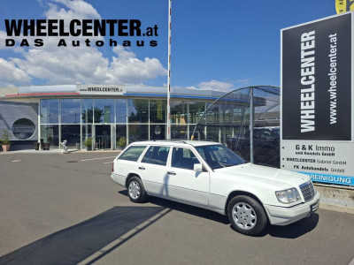 Mercedes-Benz 220 Gebrauchtwagen