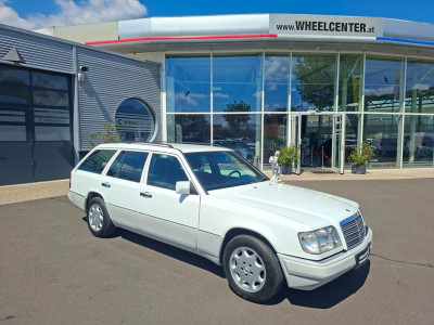 Mercedes-Benz 220 Gebrauchtwagen Mercedes-Benz 220 Gebrauchtwagen