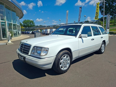Mercedes-Benz 220 Gebrauchtwagen Mercedes-Benz 220 Gebrauchtwagen