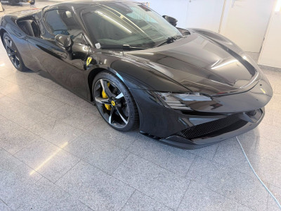Ferrari SF90 Gebrauchtwagen Ferrari SF90 Gebrauchtwagen