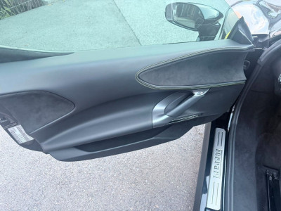 Ferrari SF90 Gebrauchtwagen Ferrari SF90 Gebrauchtwagen