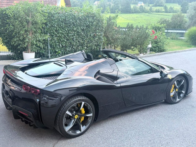 Ferrari SF90 Gebrauchtwagen Ferrari SF90 Gebrauchtwagen