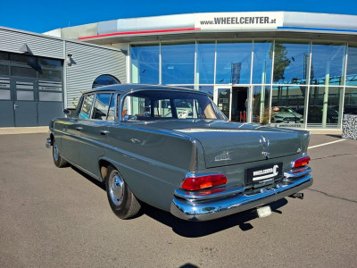Mercedes-Benz 220 Gebrauchtwagen Mercedes-Benz 220 Gebrauchtwagen