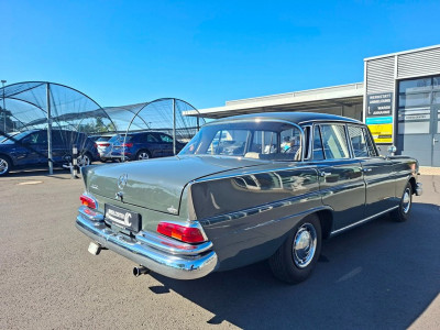 Mercedes-Benz 220 Gebrauchtwagen Mercedes-Benz 220 Gebrauchtwagen