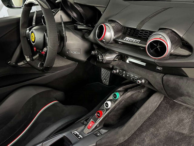 Ferrari 812 Gebrauchtwagen Ferrari 812 Gebrauchtwagen