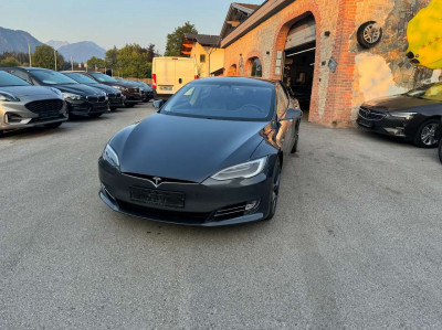 Tesla Model S Gebrauchtwagen