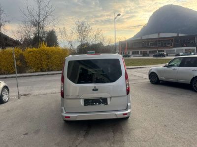Ford Tourneo Connect Gebrauchtwagen