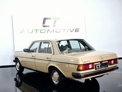 Mercedes-Benz 240 Oldtimer