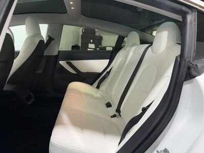 Tesla Model 3 Gebrauchtwagen Tesla Model 3 Gebrauchtwagen