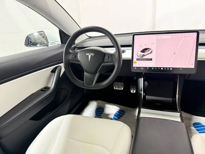 Tesla Model 3 Gebrauchtwagen Tesla Model 3 Gebrauchtwagen