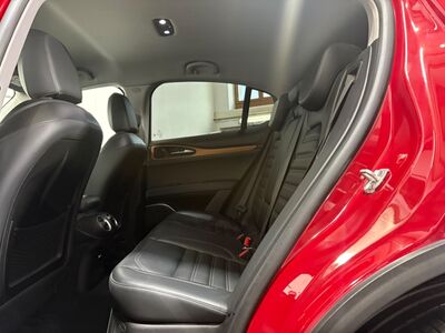 Alfa Romeo Stelvio Gebrauchtwagen Alfa Romeo Stelvio Gebrauchtwagen