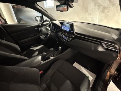Toyota C-HR Gebrauchtwagen Toyota C-HR Gebrauchtwagen