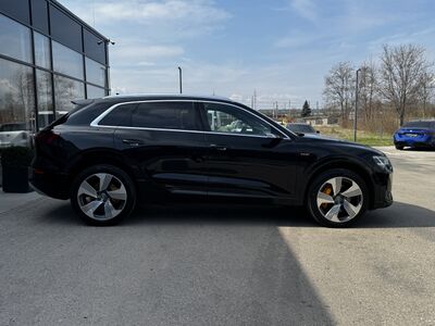 Audi e-tron Gebrauchtwagen