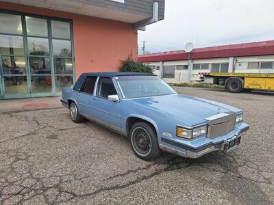 Cadillac Sedan De Ville Oldtimer