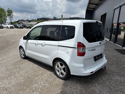 Ford Tourneo Courier Gebrauchtwagen Ford Tourneo Courier Gebrauchtwagen