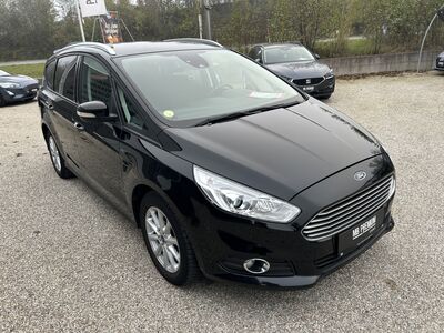 Ford S-MAX Gebrauchtwagen