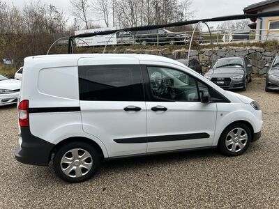 Ford Transit Courier Gebrauchtwagen